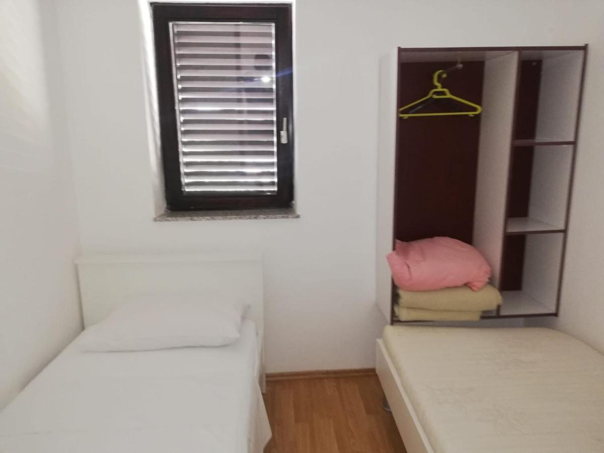 Apartamento Iva/Sepac 1 Krk Town Exterior foto